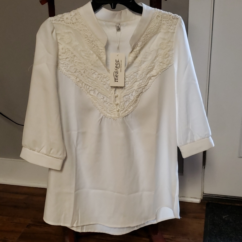 White Meaneor Blouse